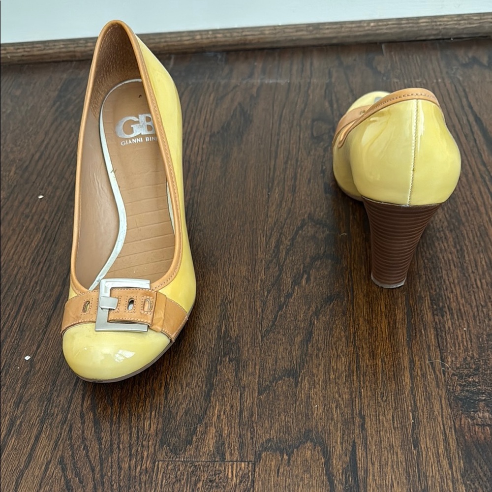 Gianni Bini Yellow Tan Block Heel Pumps